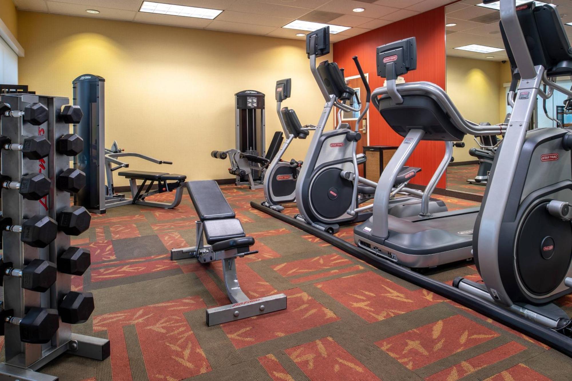 Courtyard By Marriott Sacramento Cal Expo Hotell Exteriör bild
